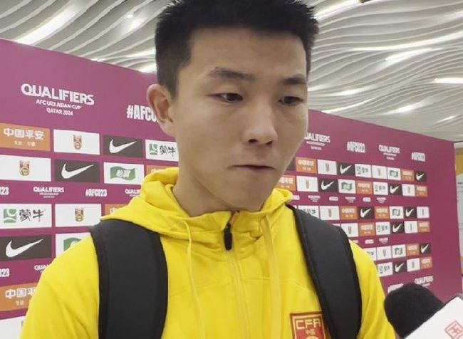 同时，电影曝光了终极预告和海报，青春无畏不被定义，一场热血高能的毕业季表白狂欢趴即将拉开序幕